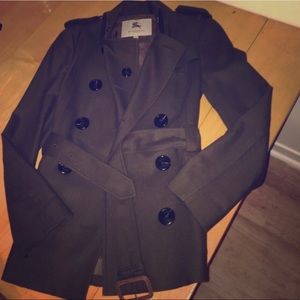 Burberry Olive Green trench coat size 2